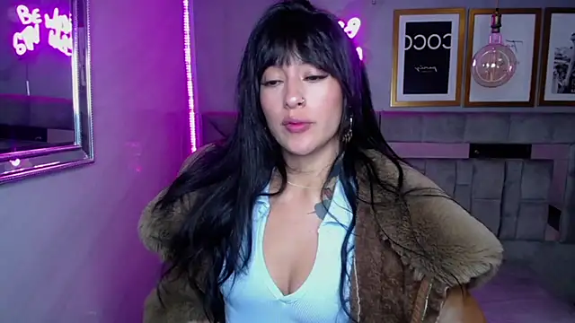Isabella Collen v online show from March 17, 12:57 pm