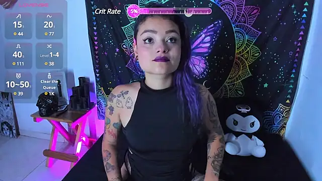 ChloeAllennn online show from February 23, 4:17 am