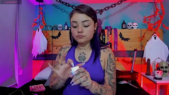 ChloeAllennn online show from October 24, 11:53 am