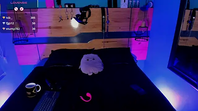 ChloeAllennn online show from March 9, 3:04 pm