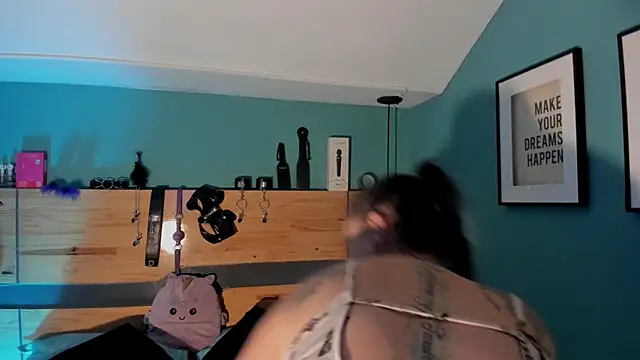 ChloeAllennn online show from February 21, 11:34 am