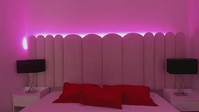 Antonella Smiith  online show from October 29, 1:43 pm