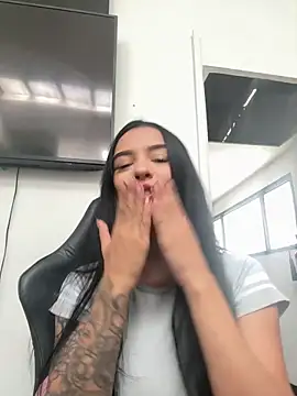 Antonella Smiith  online show from May 14, 2:03 pm