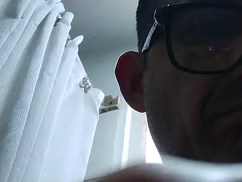Snapshot of Mrpito7878 chatting on May 6, 8:24 pm Mrpito7878 online show from May 6, 8:24 pm