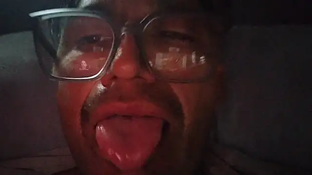 Mrpito7878 online show from March 12, 2:23 pm