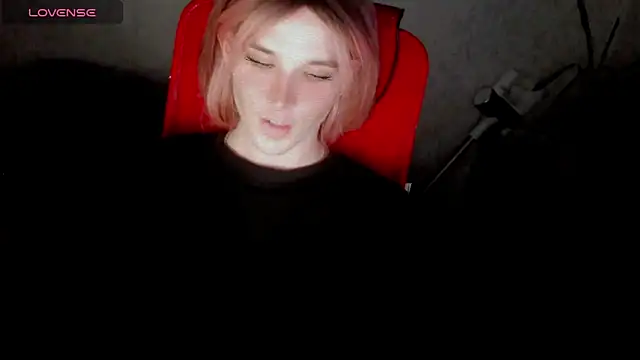 hellenspellman online show from October 9, 4:18 pm