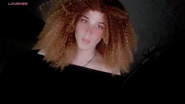 hellenspellman online show from December 4, 6:07 pm