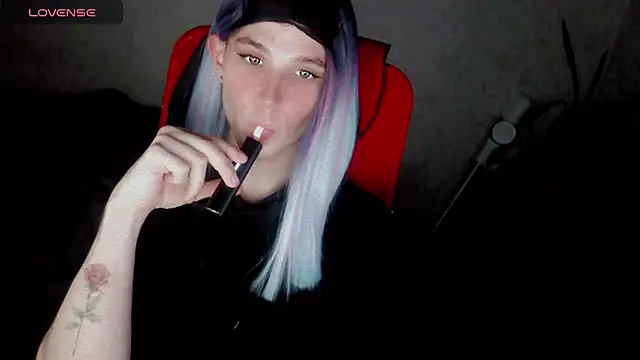 hellenspellman online show from October 16, 5:10 pm