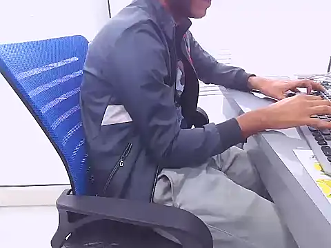 rahulkajuuu0909 online show from December 14, 8:53 am