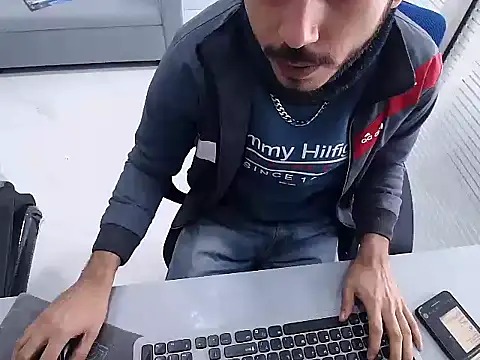 rahulkajuuu0909 online show from January 8, 7:03 am