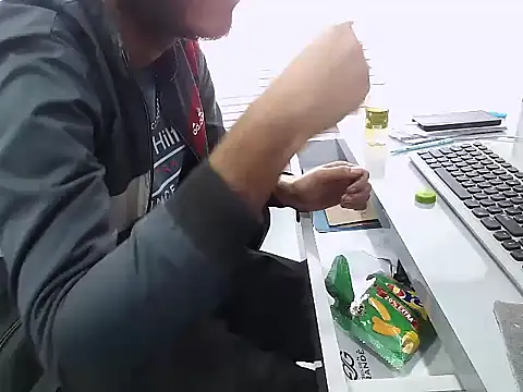 rahulkajuuu0909 online show from December 23, 5:51 am