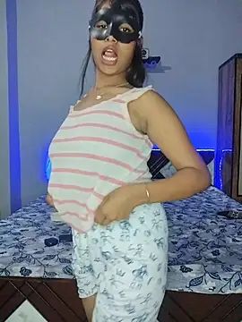 rahulkajuuu0909 online show from May 12, 6:25 pm
