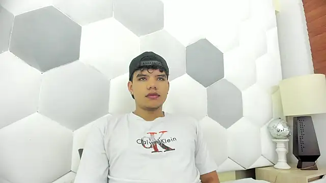 Axel Forte online show from December 14, 1:17 pm