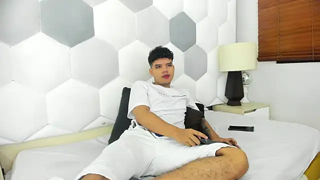 Axel Forte online show from February 7, 1:08 pm