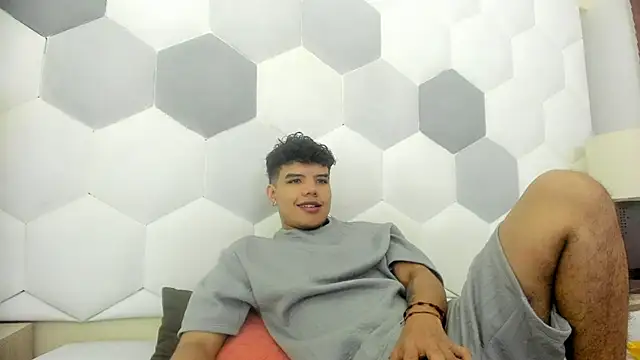 Axel Forte online show from December 20, 1:03 pm