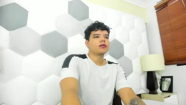 Axel Forte online show from March 5, 1:40 pm