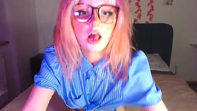 Snapshot of KimiSakura chatting on February 19, 7:33 pm KimiSakura online show from February 19, 7:33 pm