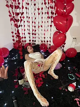 Agata  Rose online show from February 16, 4:55 am