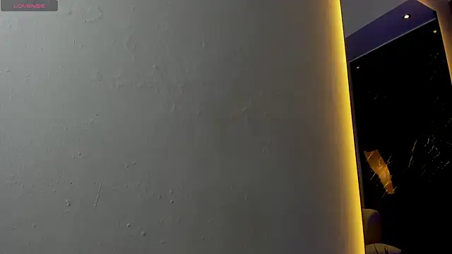 Snapshot of Ivaannaa_ chatting on July 1, 11:54 am Ivaannaa online show from July 1, 11:54 am