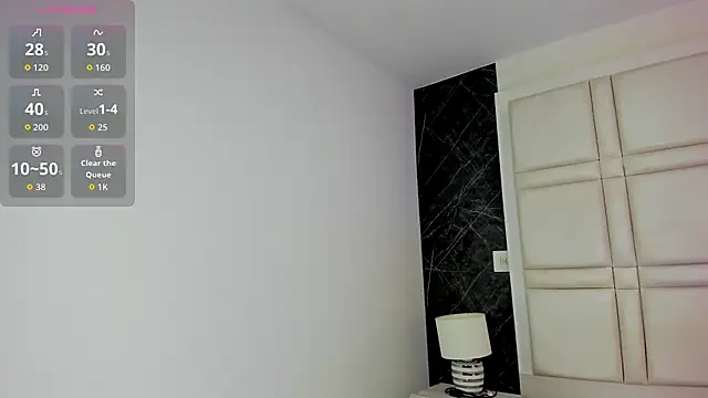 Ivaannaa  online show from April 14, 11:04 am