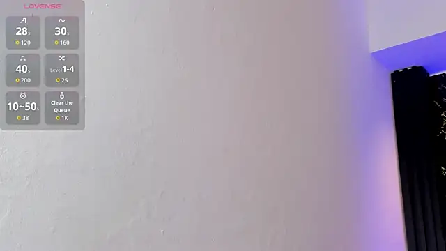 Ivaannaa  online show from April 15, 11:38 am