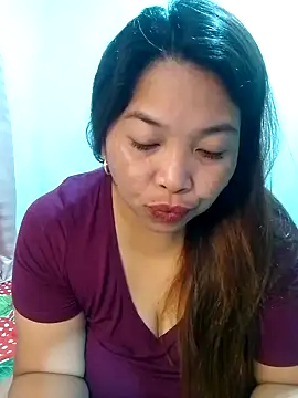 Snapshot of Sweet_fatty18 chatting on October 11, 7:37 pm Sweet fatty18 online show from October 11, 7:37 pm