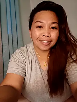 Sweet fatty18 online show from February 24, 10:54 pm