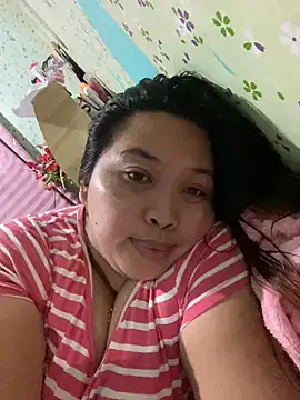 Snapshot of Sweet_fatty18 chatting on December 9, 11:34 pm Sweet fatty18 online show from December 9, 11:34 pm