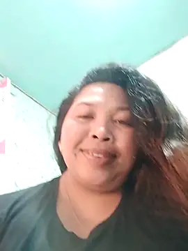 Snapshot of Sweet_fatty18 chatting on February 20, 3:23 am Sweet fatty18 online show from February 20, 3:23 am