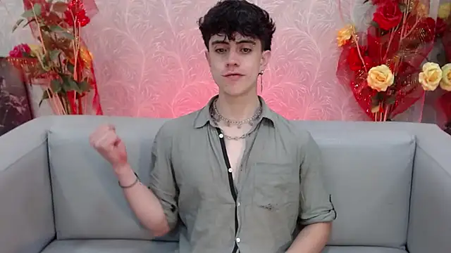 Snapshot of star_boyxx chatting on September 24, 8:59 pm star boyxx online show from September 24, 8:59 pm