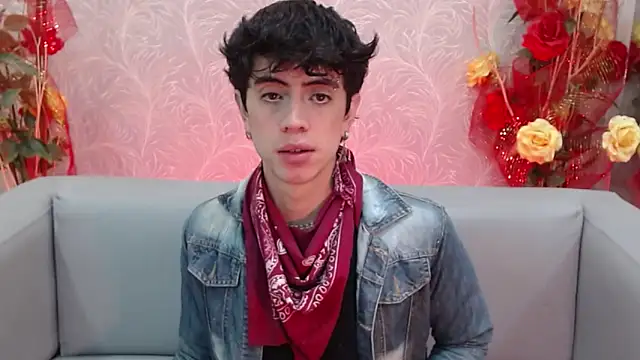 Snapshot of star_boyxx chatting on September 12, 8:52 pm star boyxx online show from September 12, 8:52 pm