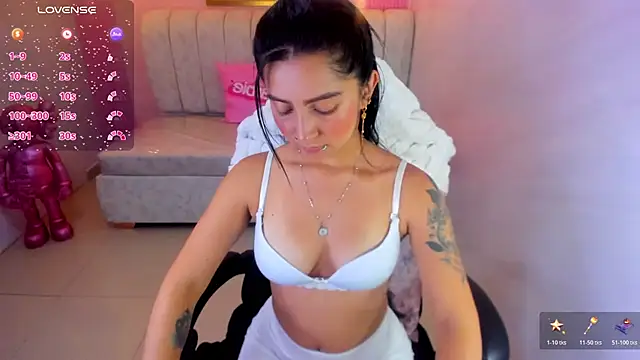 madhison klain s online show from November 30, 1:23 pm