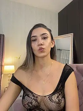 Snapshot of natashaleightt chatting on September 18, 12:02 am natashaleightt online show from September 18, 12:02 am