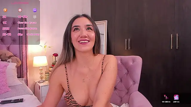 Snapshot of natashaleightt chatting on October 19, 2:14 am natashaleightt online show from October 19, 2:14 am