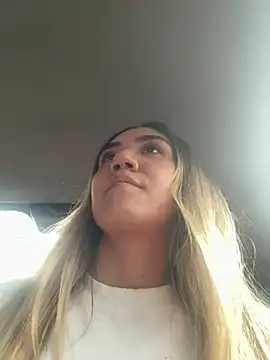 Snapshot of natashaleightt chatting on March 2, 10:45 pm natashaleightt online show from March 2, 10:45 pm