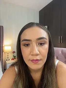 natashaleightt online show from March 22, 11:28 pm