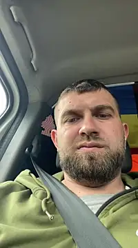 Snapshot of daniel21p chatting on March 8, 2:51 pm daniel21p online show from March 8, 2:51 pm