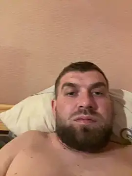 Snapshot of daniel21p chatting on March 10, 9:40 pm daniel21p online show from March 10, 9:40 pm