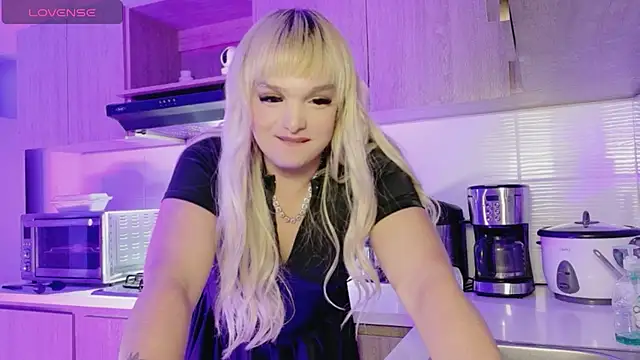 ScarletThompsonx online show from March 24, 6:57 am