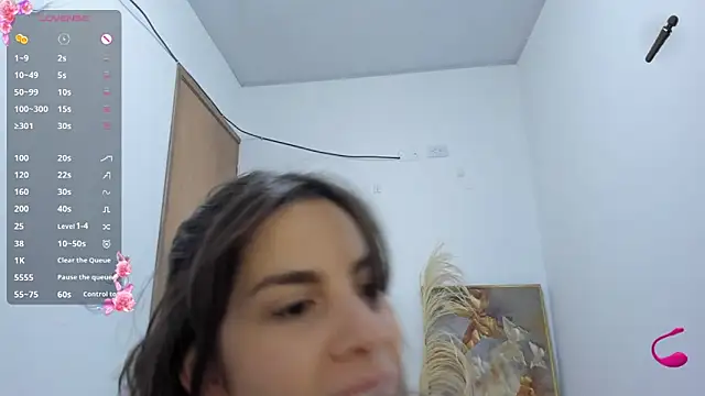 jessyegoldenn online show from February 17, 4:15 pm