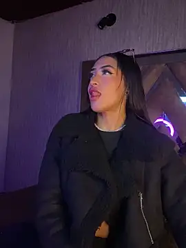 MichelleDiaz Pink online show from November 9, 1:20 am