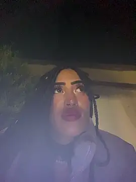 MichelleDiaz Pink online show from March 11, 7:35 am