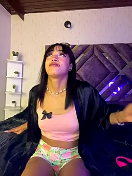 MichelleDiaz Pink online show from September 24, 5:47 am