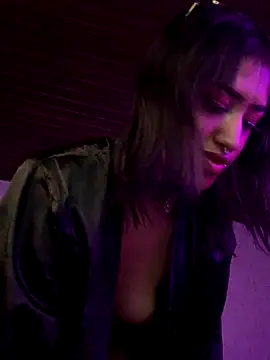 MichelleDiaz Pink online show from October 10, 9:32 am