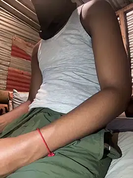 BttmGuy01 online show from February 20, 7:49 pm