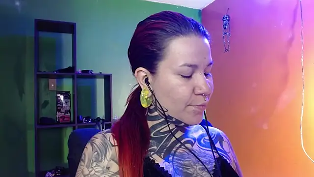 Pandora 9666 online show from April 9, 4:13 pm