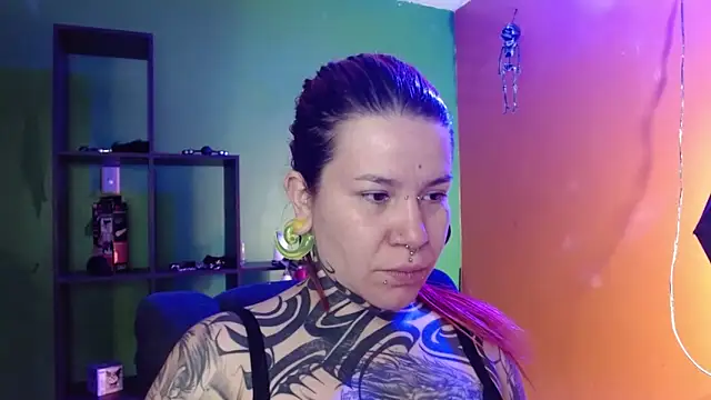 Pandora 9666 online show from April 22, 5:31 pm