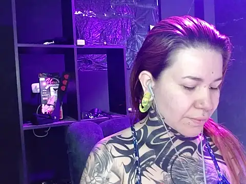 Snapshot of Pandora_9666 chatting on October 1, 3:49 pm Pandora 9666 online show from October 1, 3:49 pm