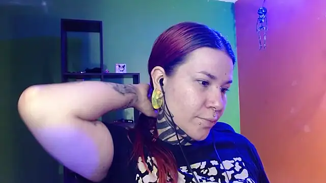 Pandora 9666 online show from April 17, 6:44 pm