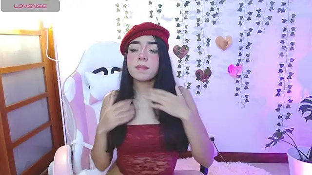 Snapshot of hellokitty__valery chatting on June 29, 5:03 am hellokitty valery online show from June 29, 5:03 am